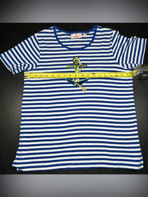 Quacker Factory Women’s Size S Nautical Sequin Top & Capri Pants Set thumbnail 5