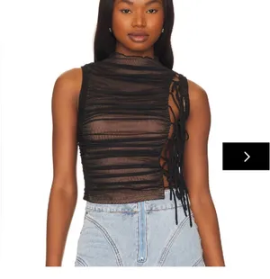 Superdown Gabbie Top thumbnail 2