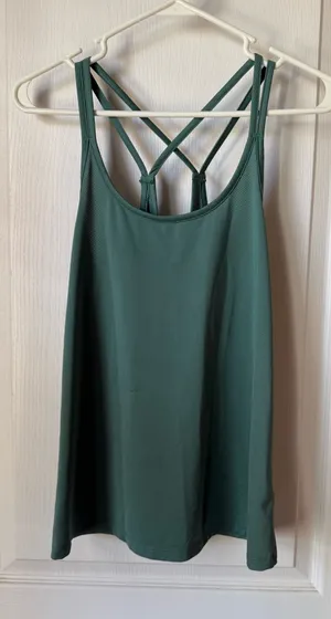 Old Navy Active Tank Top thumbnail 1