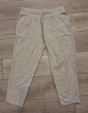 Danskin Size M Women’s Light Gray Elastic & Tie at Waste Jogger Sweatpants thumbnail 1