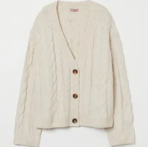 H&M wool chunky cableknit cardigan sweater beige oatmeal vneck button down thumbnail 8