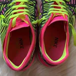 Nike Free Tr Fit 5 Pink Pow/Volt Black Athletic Shoes Size 7 thumbnail 5
