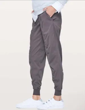(12) Lululemon dance studio pants  thumbnail 1