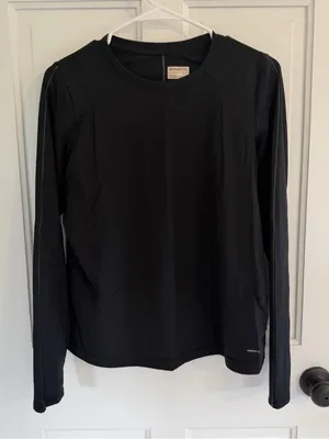Mondetta Women’s Black Long Sleeve Active Top Thumbholes Medium thumbnail 1