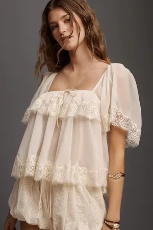 For Love and Lemons Juniper Set Cream lace blouse and shorts set with florSmall NWT For Love and Lemons Juniper Set Cream lace blouse and shorts set Size Small NWT thumbnail 4