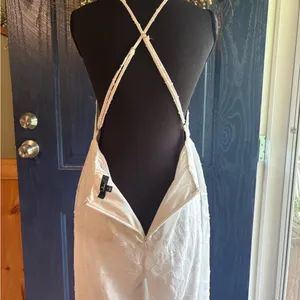 Lulu's Textured White Jumpsuit size M thumbnail 8