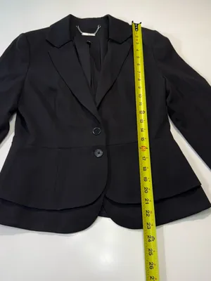 White House Black Market Black Classic Notch Lapel Blazer Size 4 thumbnail 3