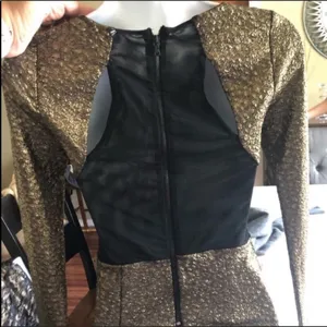 Alice and Olivia Gold Metallic Bodycon Midi Cocktail Party Dress thumbnail 12