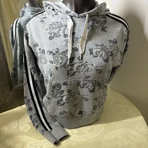Calvin Klein Gray Floral Hoodie Sweater thumbnail 11