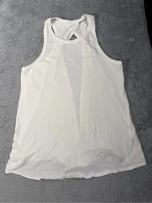 Lululemon Women’s White Racerback Tank Top thumbnail 1