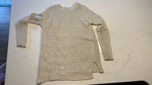 Sweater thumbnail 3