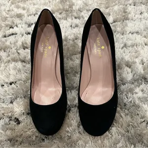 Kate Spade New York Suede Round Toe Pumps in Black thumbnail 3