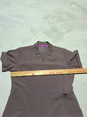 FIGS inala Women's brown Scrub Top 3849 thumbnail 7