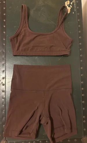 TNA aritzia butter cheeky workout set thumbnail 1