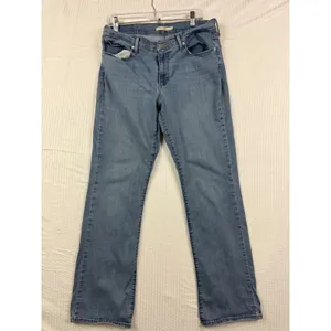 Levis Classic Bootcut Jeans Womens 14M Blue Denim Mid Rise 39252-0027 W32 L32 thumbnail 3