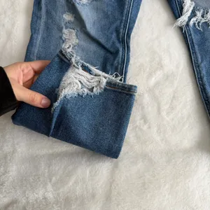 American Eagle Curvy Mom Jean Size 8 thumbnail 7