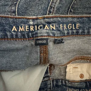 American Eagle Distressed Perfect Short size 14. thumbnail 12