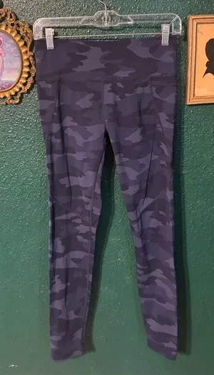 Sweaty Betty 27” Power Camo Blue Leggings Sz Small thumbnail 1
