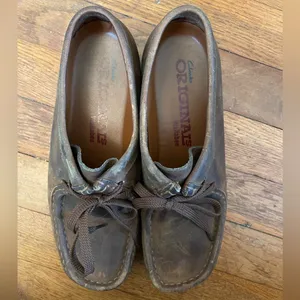 Clarks Wallabee Brown Leather Low Lace Up - Size 7.5 thumbnail 5