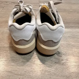 New Balance CT302 White Womens 7 or Mens‎ 5.5 Fashion Sneakers Athletic Shoes thumbnail 6