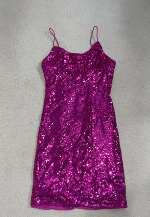 Lulus Bring It Magenta Sequin Bodycon Mini Dress thumbnail 2