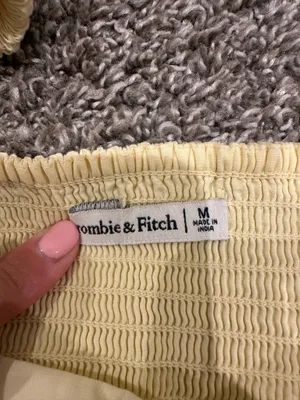 Abercrombie Yellow Crop Top thumbnail 4