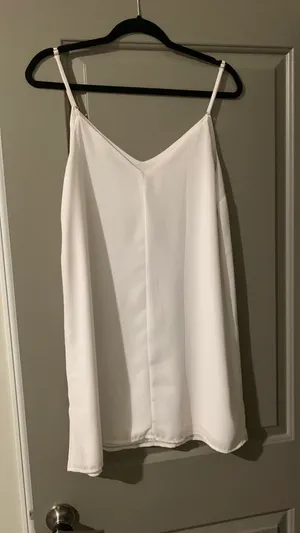 White Dress Size M thumbnail 4