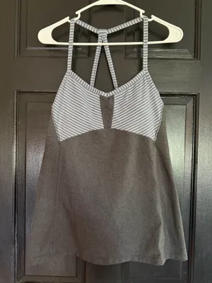 Athleta tank thumbnail 1