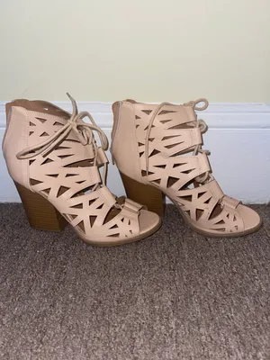Charlotte Russe Heels thumbnail 3