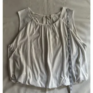By Anthropologie Ivory White Shimmer Bubble Top Shirt SZ L Party Date Office EUC thumbnail 11