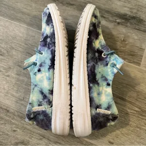 Hey Dude Shoes Youth 4 Womens 5 Wendy Tie Dye Ocean Storm Sneakers Flats thumbnail 4