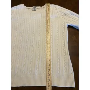 IZOD Womens Cable Knit Sweater White Crew Neck Cotton Size M Preppy Classic Y2K thumbnail 12