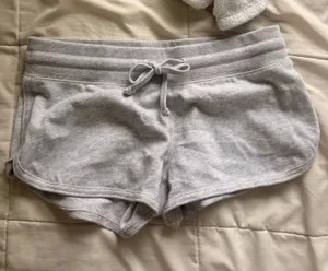 marcie shorts brandy melville  thumbnail 1