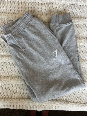 Gymshark Crest Joggers Light Grey Marl thumbnail 1