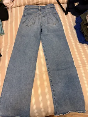 MOTHER The Rambler Denim Zip Flood Jeans thumbnail 5