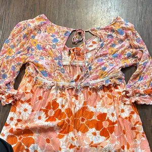 Floral Orange Women's romper Size L thumbnail 2