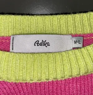 Adika Printed Logo Sweater thumbnail 4