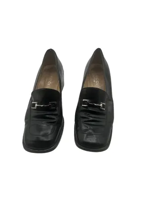 Gucci Size 9.5 Leather Block Heel Loafers Metal Buckle Details Black thumbnail 6