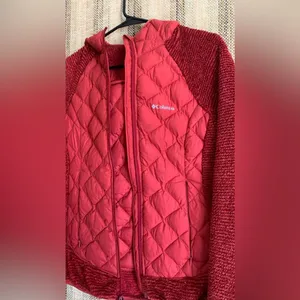 Columbia Womens Red Quilted Jacket Size XS Lightweight Puffer Fleece Outdoor thumbnail 2