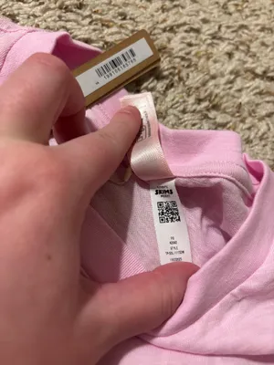 SKIMS Heart Baby Tee Brand new Size Large thumbnail 5