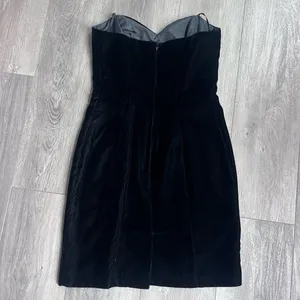The Limited Elegant Black Strapless Mini Dress with Sweetheart Neckline 2 thumbnail 6