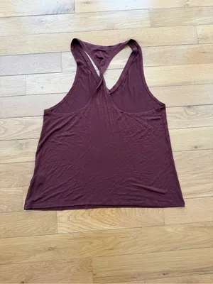 Beyond Yoga Twisted Racerback Tank Size M Red thumbnail 5