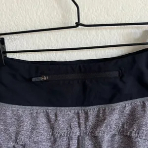 LULULEMON Run Times Short II 4" Heather Lux Black Grey Shorts Womens 4 thumbnail 8