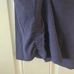 Outdoor Voices Women's Snug Fit Side Ruched Ribbed Tank Top Size Large NWT Blue thumbnail 7