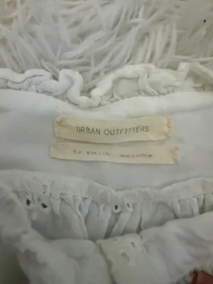 Urban Outfitters Top thumbnail 2