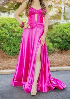 Prom Dress thumbnail 2