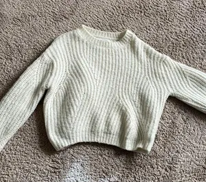 ZARA Sweater thumbnail 1