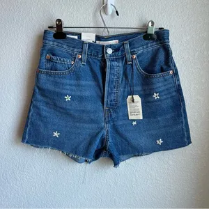 Levi’s Ribcage Medium Wash High Rise Embroidered Cutoff Denim Shorts thumbnail 3