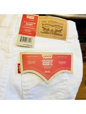 Levi's White Girlfriend Shorty Denim Shorts Girl's Size 6x thumbnail 4