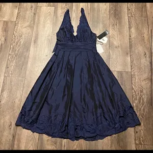 Adrianna Papell Navy Blue Halter Dress | Knee Gown | Semi Formal | Size 8 NWT thumbnail 5